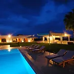 Apartmanhotel Tenuta Espada Luxury 3*