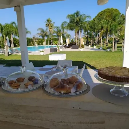 Tenuta Espada Luxury 公寓式酒店 加利波利